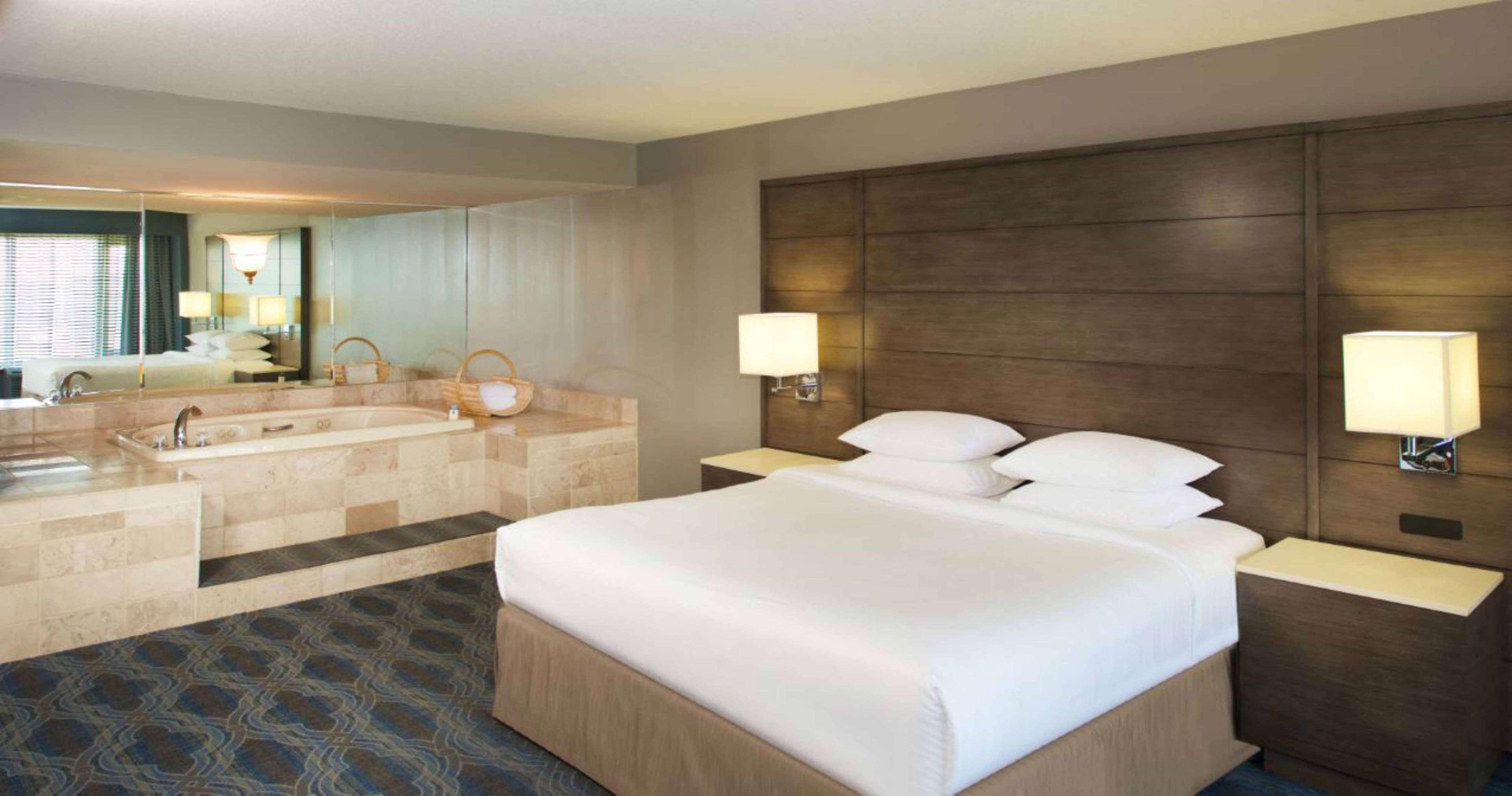 Doubletree By Hilton Bloomington Minneapolis South Экстерьер фото