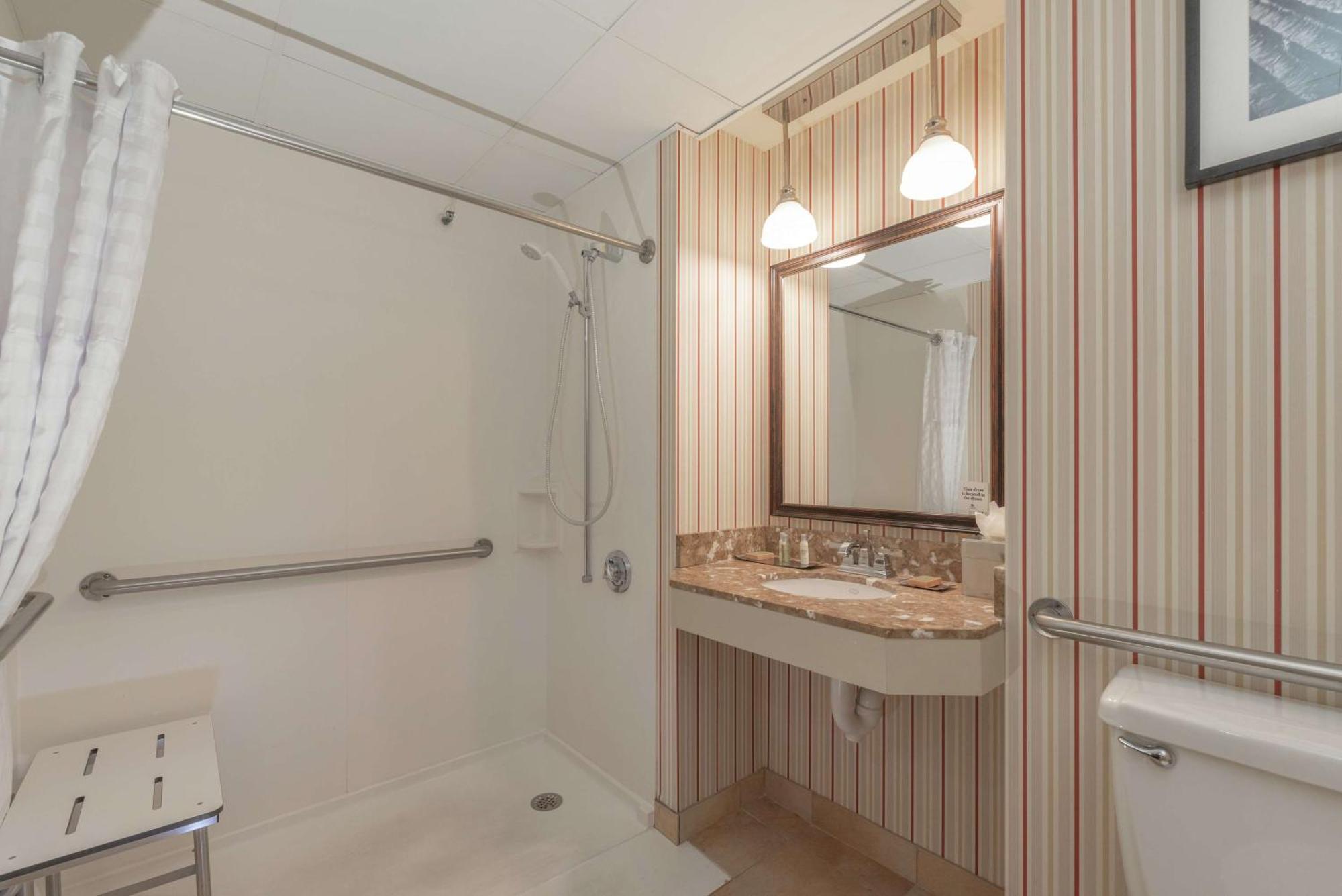 Doubletree By Hilton Bloomington Minneapolis South Экстерьер фото